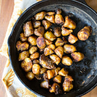 Smokey Skillet Fingerling Potatoes – Our Most interesting Bites